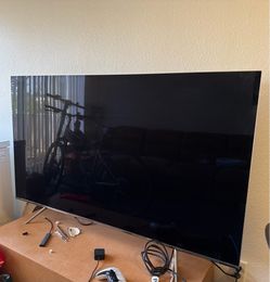 Samsung flat panel 65” TV