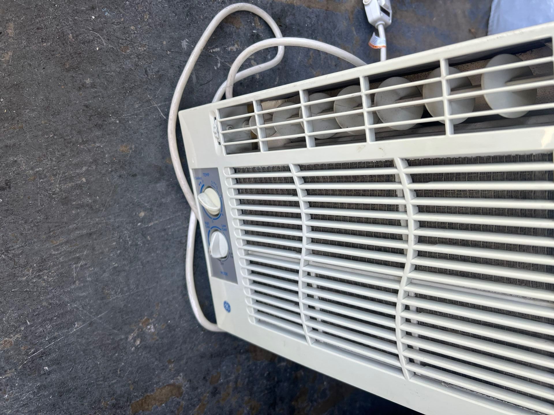 Window AC