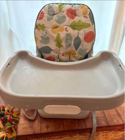 Booster seat with table