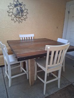 Rustic Dining Table+ 4Chairs