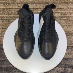 Y-3 Yeezys -YOHJI  YAMAMOTO 