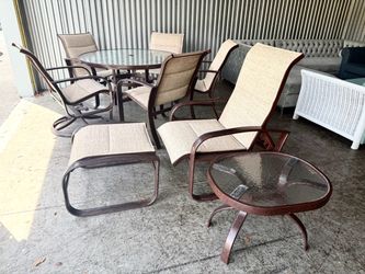 High End Robb & Stucky Outdoor Living Dining Set w/Reclining Lounge Chair/Footrest & End Table