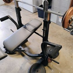 Weight Bench 