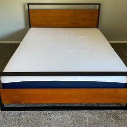 Helix Queen Mattress + Modern Metal & Wood Bed Frame — Like New