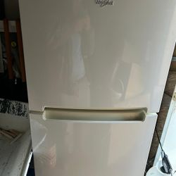 Whirlpool Fridge 
