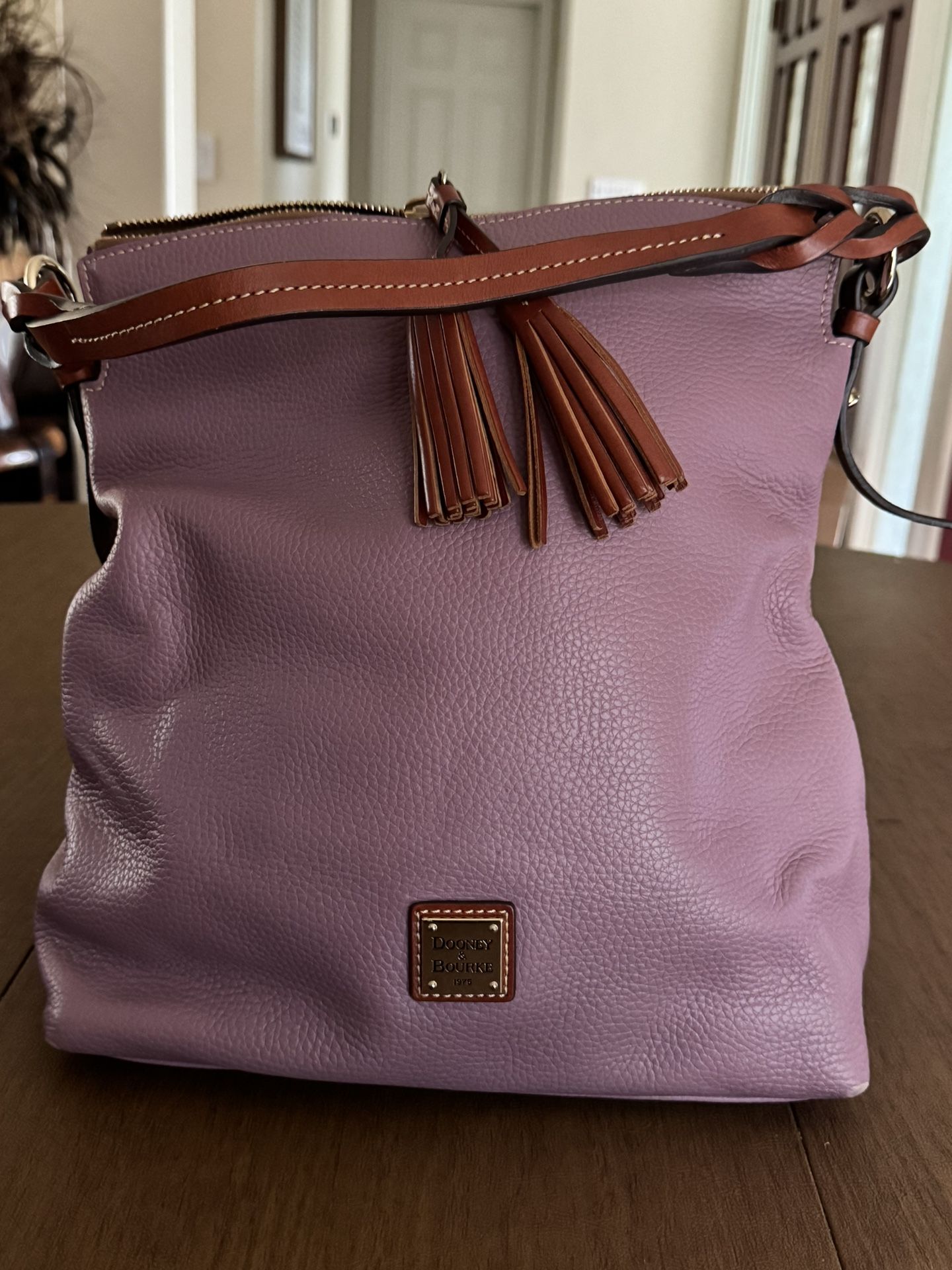 Dooney & Bourke Pink Hobo-Excellent Pre-owned Condition Beautiful!