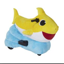 Dynacraft Baby Shark 6V Plush Ride-on - 8806-24