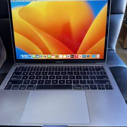 Macbook Pro 13 inches- MacOS Ventura 
