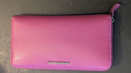 Brand New Mandarina Duck  Lady's wallet (hot pink)