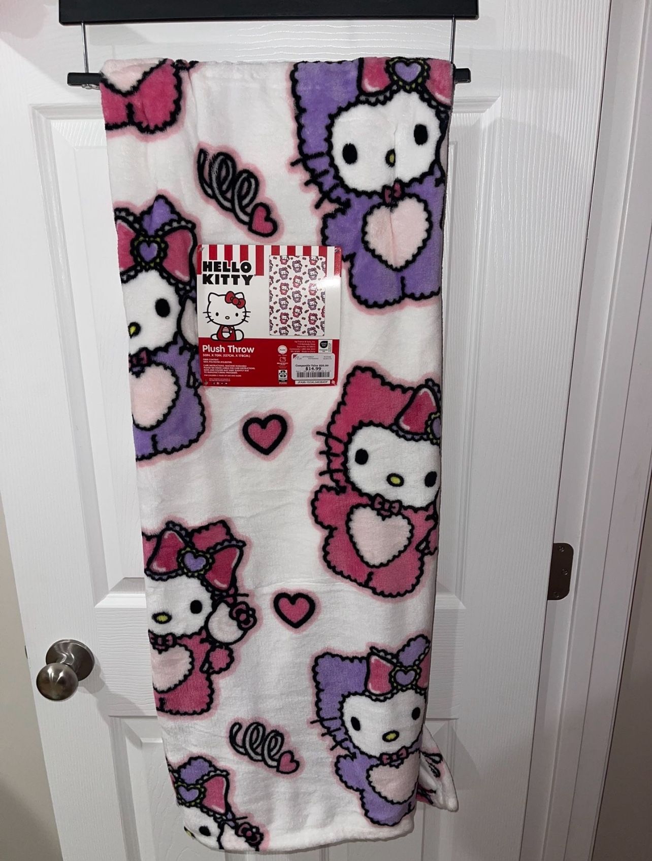 Hello Kitty Blanket