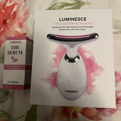 LUMINESCE 7-in-1 LED Facial Sculptor
