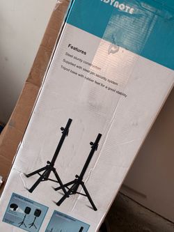 Speaker stand