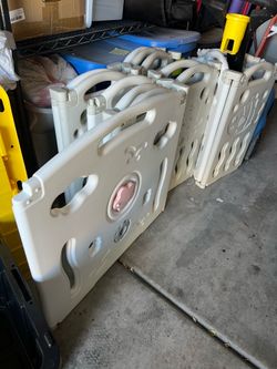 Baby gate