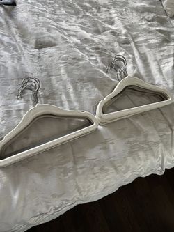 Kids hangers 15 of them