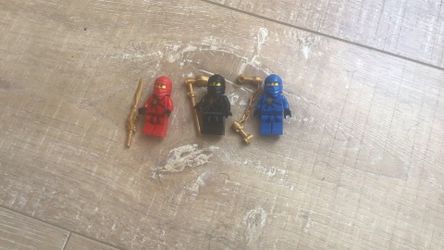 LEGO Ninjago: The Golden Weapons Minifigures
