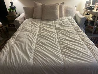 Shabby Chic sleeper sofa