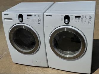 Front load Samsung washer and dryer electric high efficiency  works perfectly extra for delivery. same day delivery and installation available