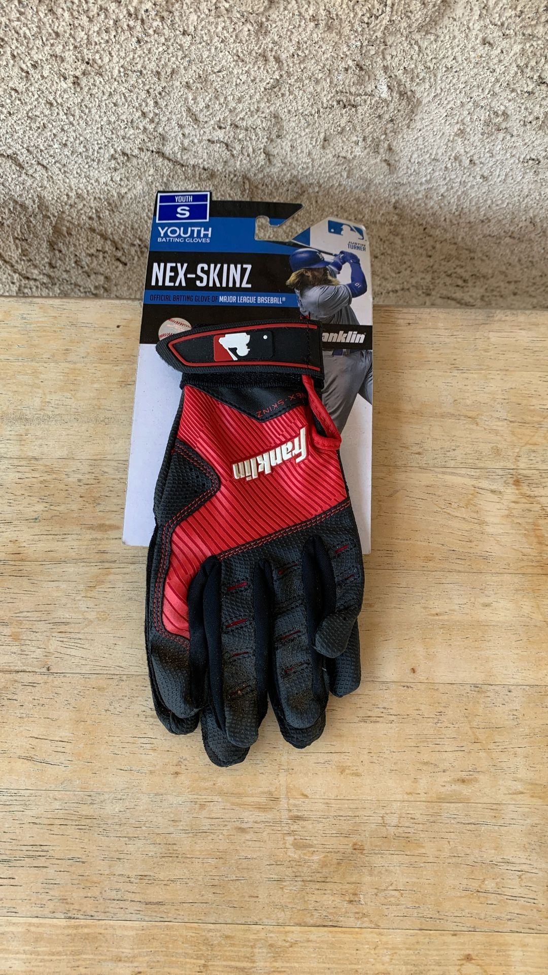 FRANKLIN BASEBALL BATTING GLOVES,SIZES PRINTED ON THE CARDBOARD $10 EACH