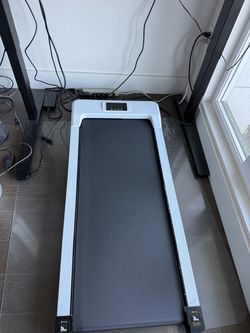 Desk treadmill / walking pad