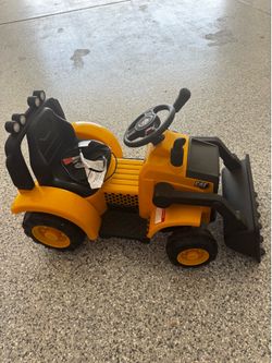 Kid Trax 6V CAT Frontloader Ride-On Toy for Kids,