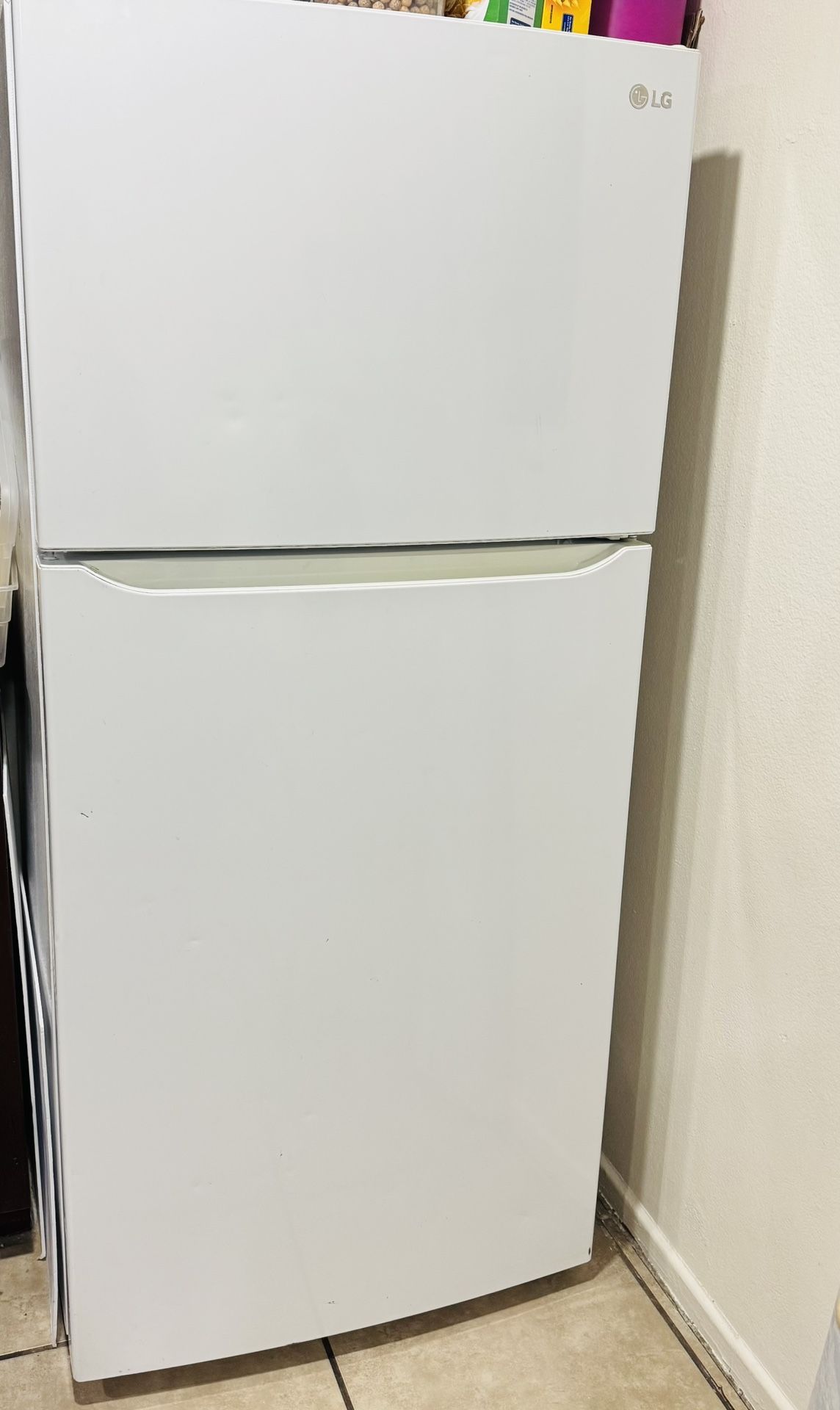 LG Top Freezer Refrigerator
