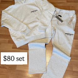 Essentials Light Oat Set Size Medium