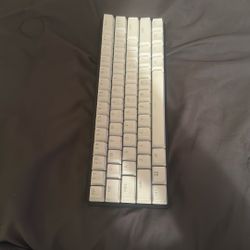 RAZER HUNTSMAN MINI KEYBOARD 