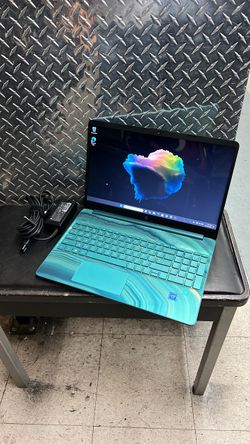 HP 15-dy0029ds 15.6” Laptop Notebook Computer