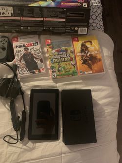 Nintendo Switch Console with 3 Games New