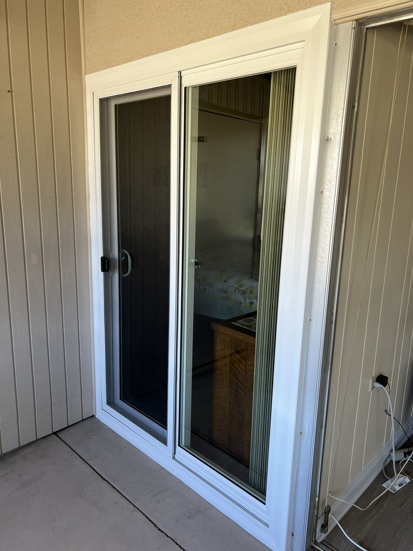 Patio Door/ Sliding Door