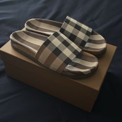 Burberry Sandals SIZE 10