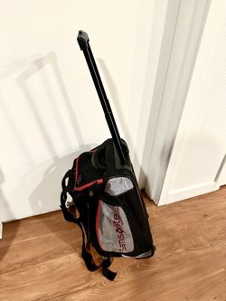 21.6 Samsonite Carry-On Wheeled Duffel - Foldable design, easy to store $40 (Beaverton pickup)