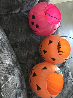Halloween buckets