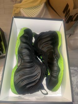 Foamposites BRAND NEW sz 8