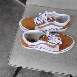Buy One Get 1 Special Black And White A1 Lighting Vans Only Wore Twice  Size 10