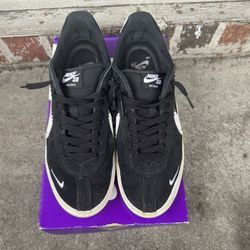 Nike BRSB 'Black White'