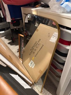 Gold Arched Mirror