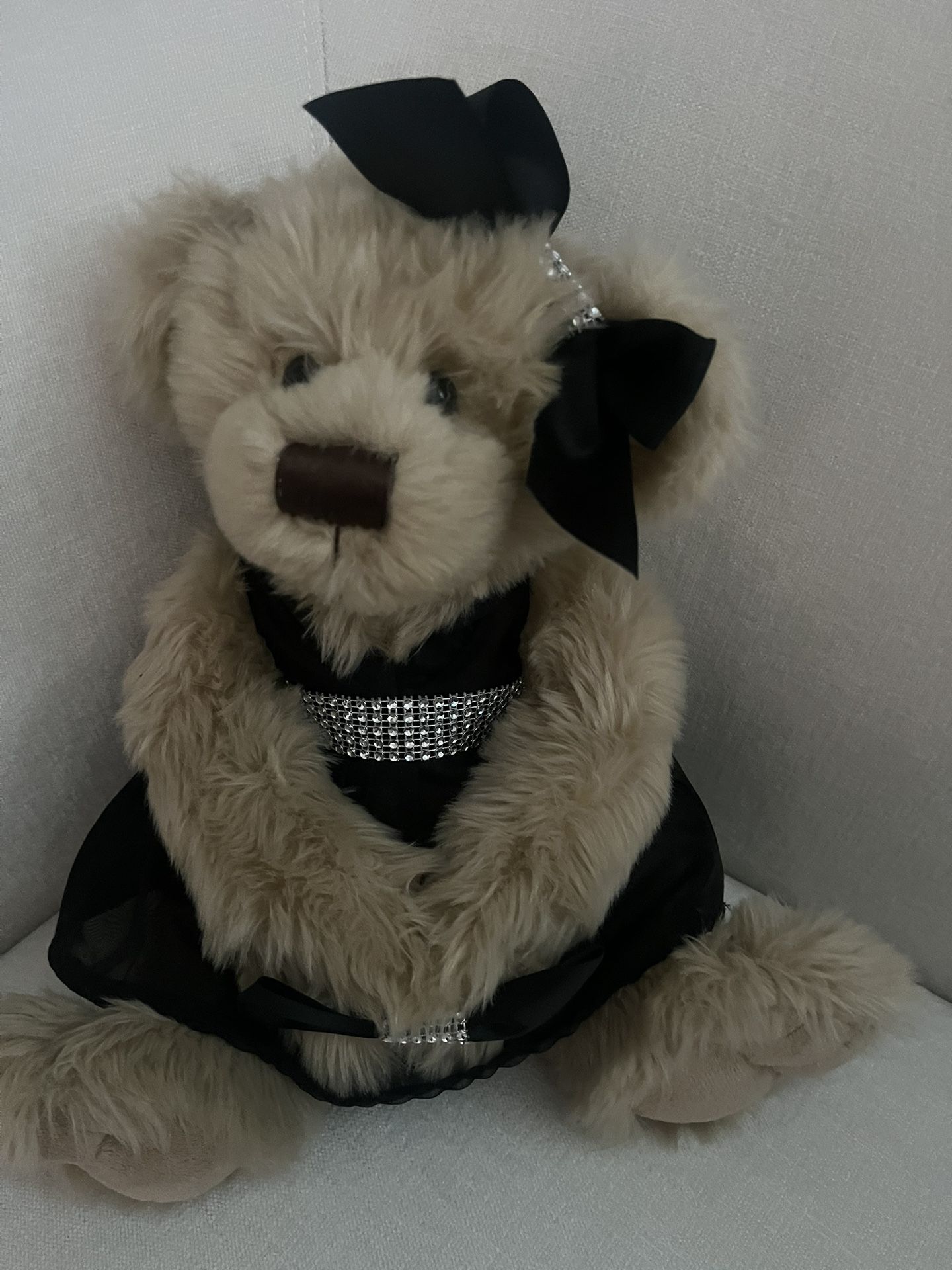 Beautiful Teddy Bear - Brand New