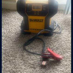 Dewalt Jump Starter 