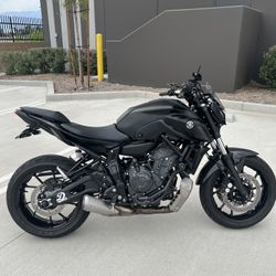 Yamaha MT07 2021