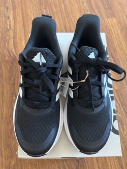 Adidas shoes big kids size 4
