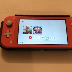 Nintendo SWITCH LITE Coral