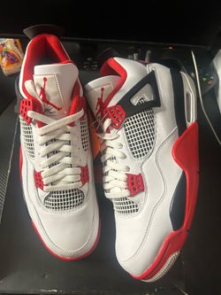 Jordan 4 Fire Red Size 12