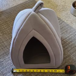 Cat Or Small Dog Pop Up House 