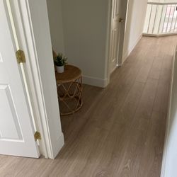 Platinum Oak Waterproof Vinyl Planks – $1.39