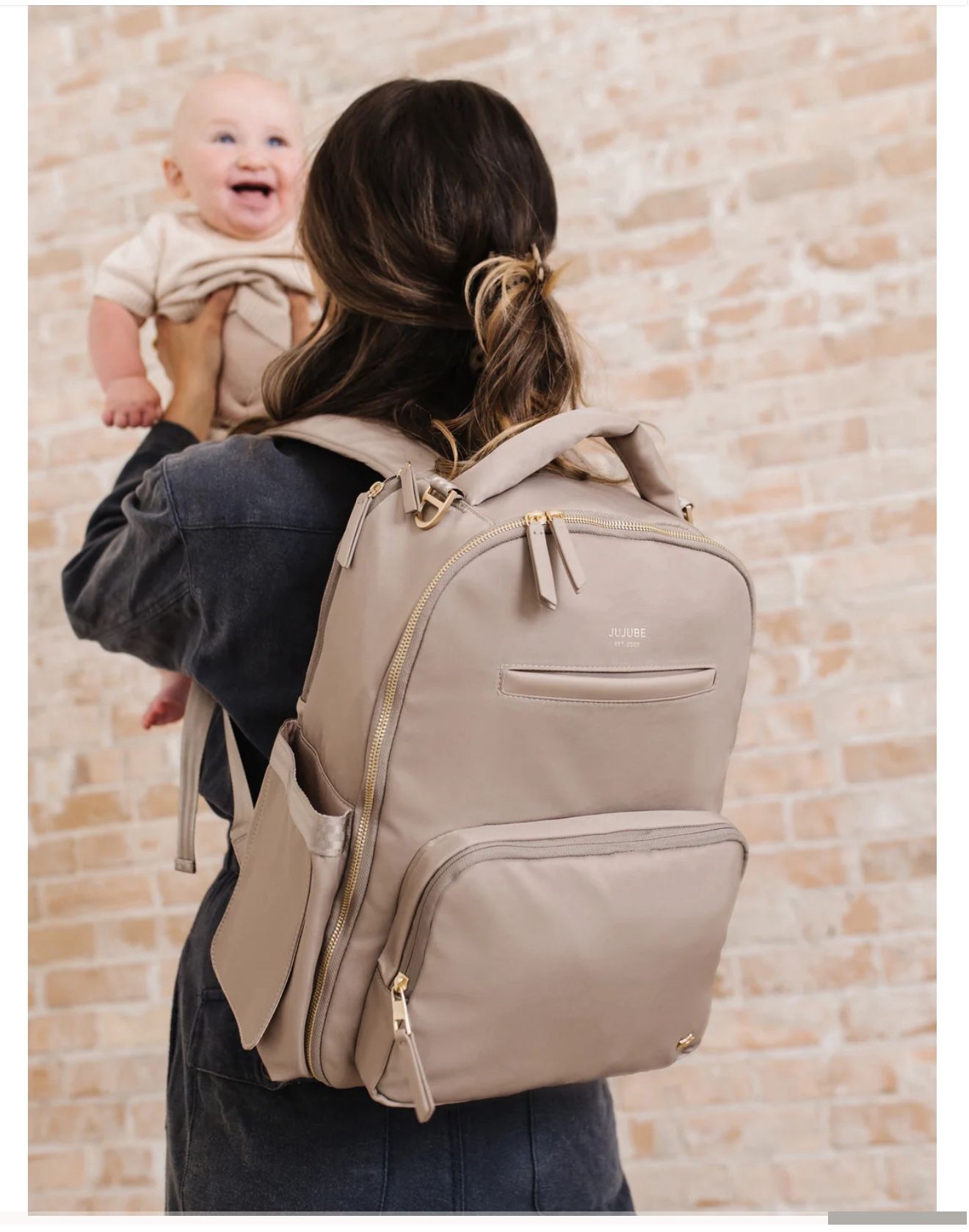 JUJUBE SIGNATURE COLLECTION CLASSIC DIAPER BACKPACK - TAUPE