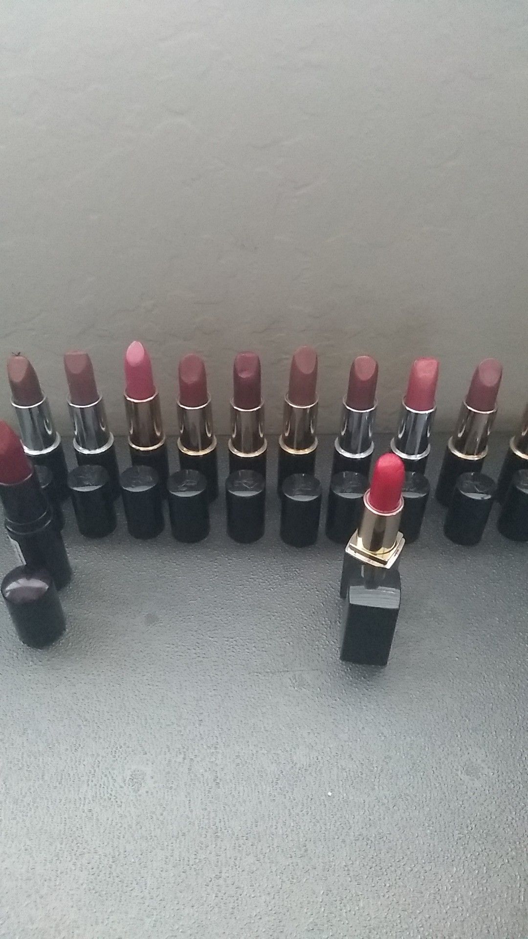 LE ROUGE ABSOLU LIPSTICK