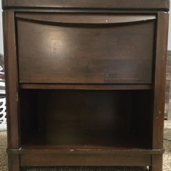 Small Drawer/ Nightstand 