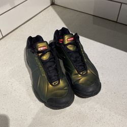 Nike Supreme Courtposite Size 9.5