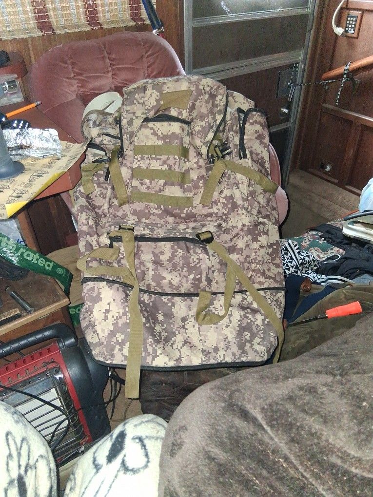 Hiking/camping pack
